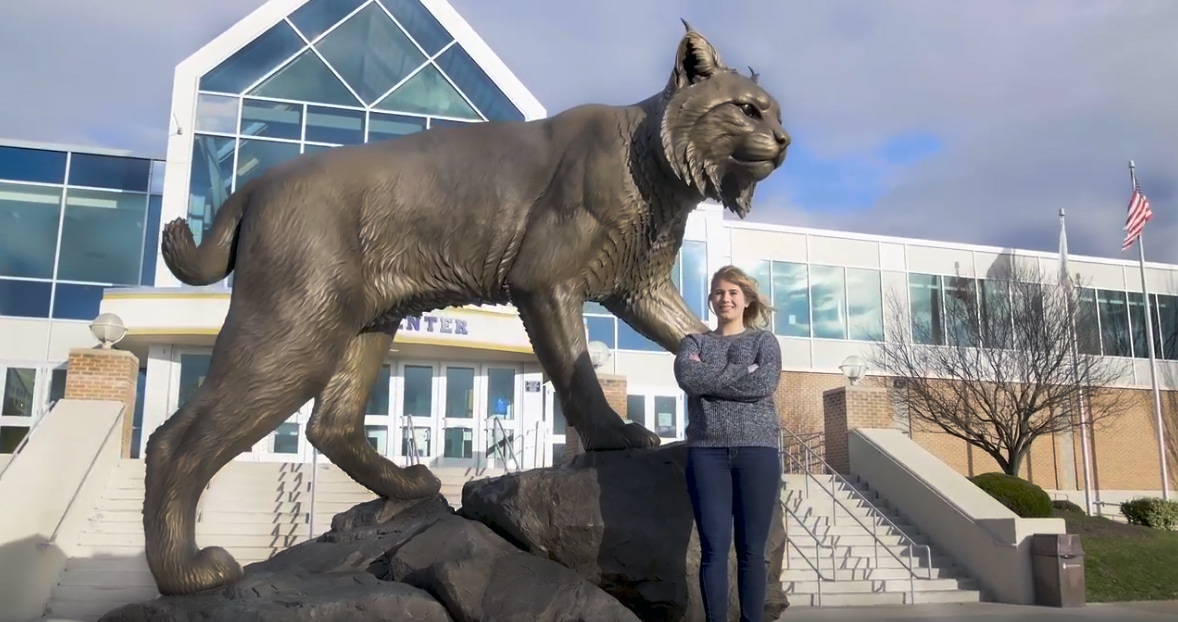 Biology Major Caitlin Sweet '19