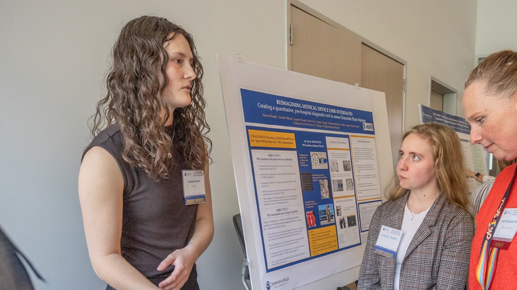 Lauren Powers ’25 explains how the device she developed to test for concussions works