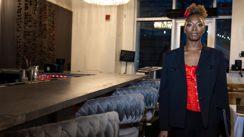 Kamara Logan '28, three-year degree hospitality management major