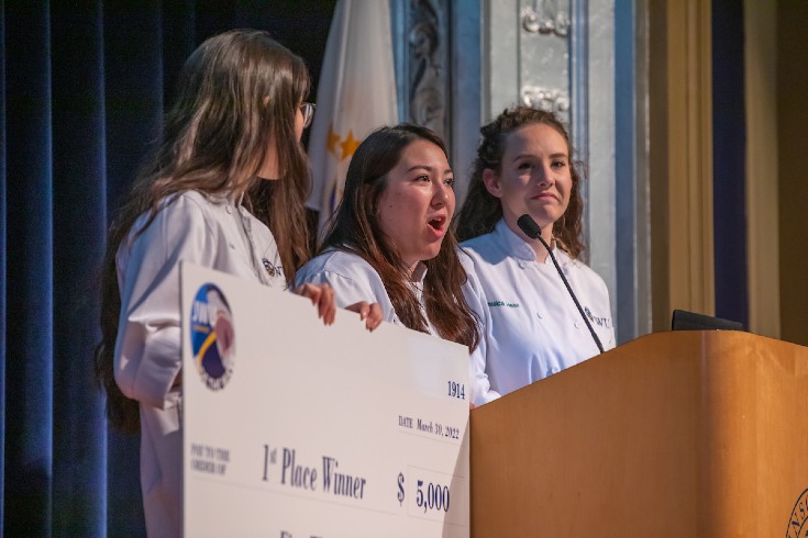 2022 JWU Sharkfest winners Maya Alderman, Asia Vo and Jessica Hess